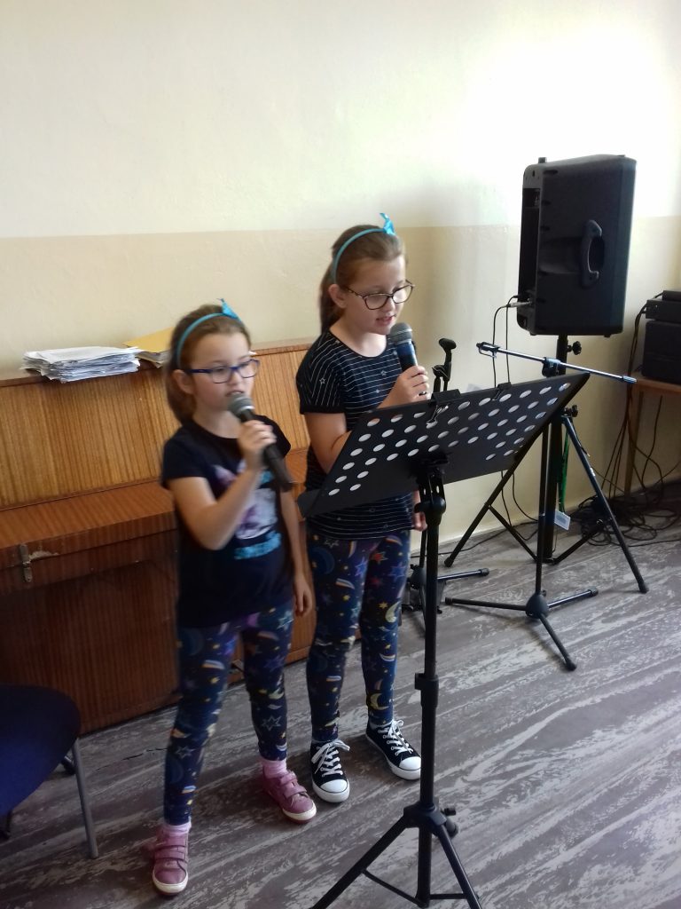 36087645_471871069904000_2015346148755111936_n