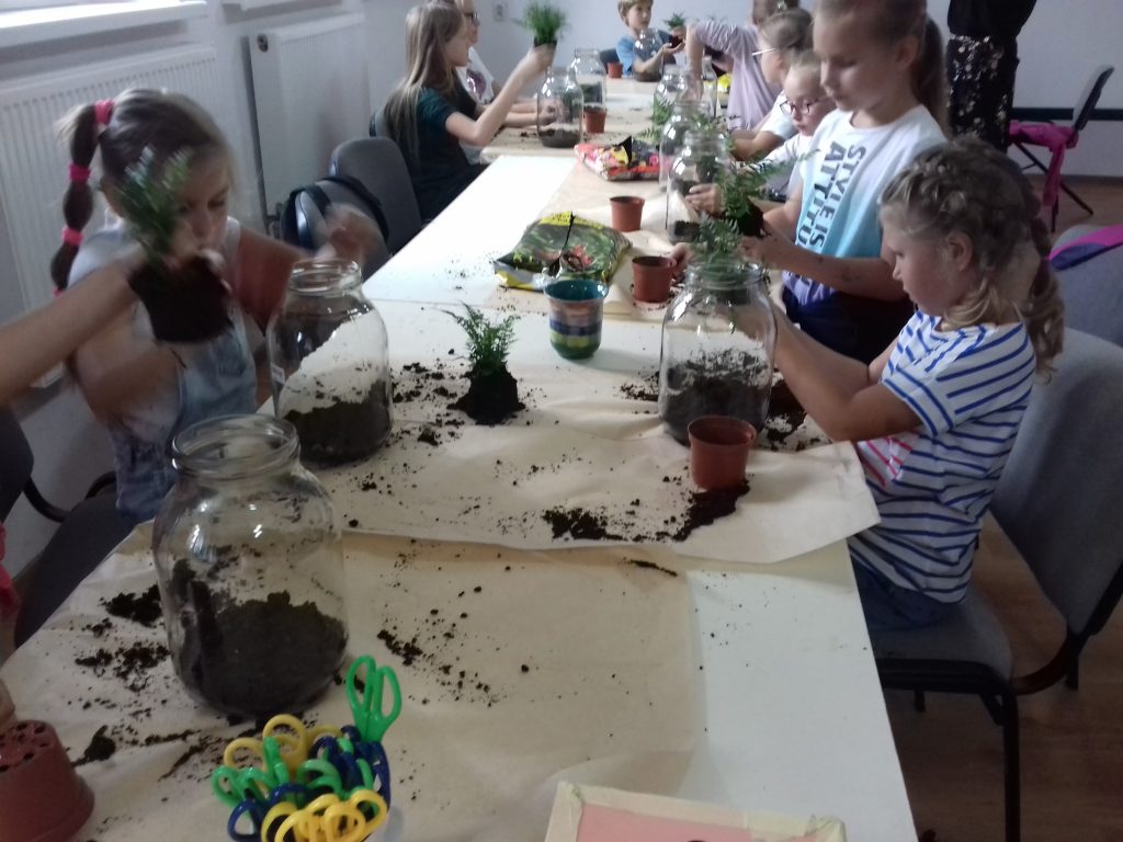 36188740_473762803048160_3713589991553630208_n