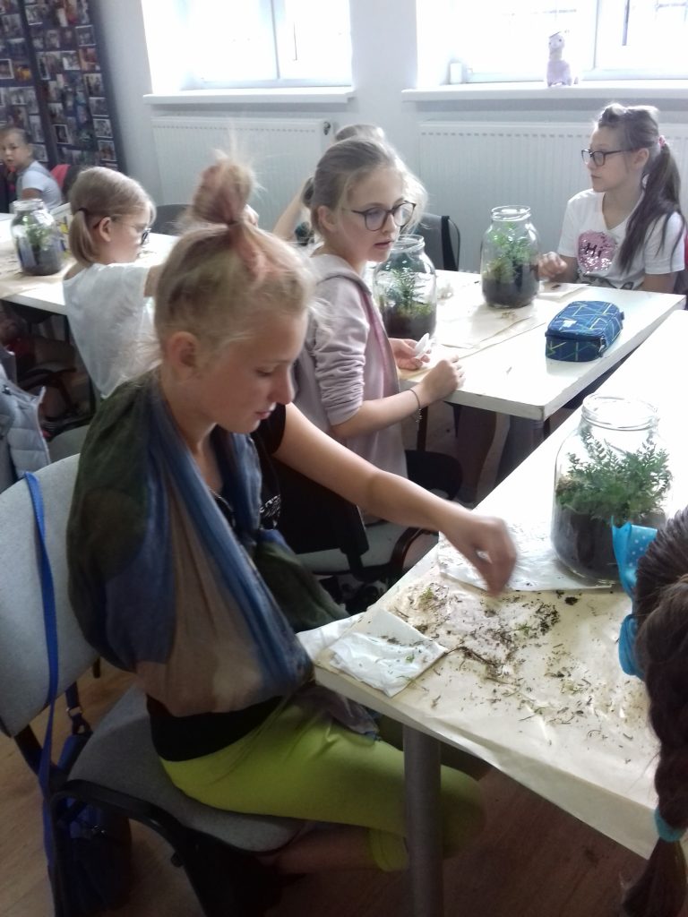 36292683_473711519719955_5576919286150070272_n