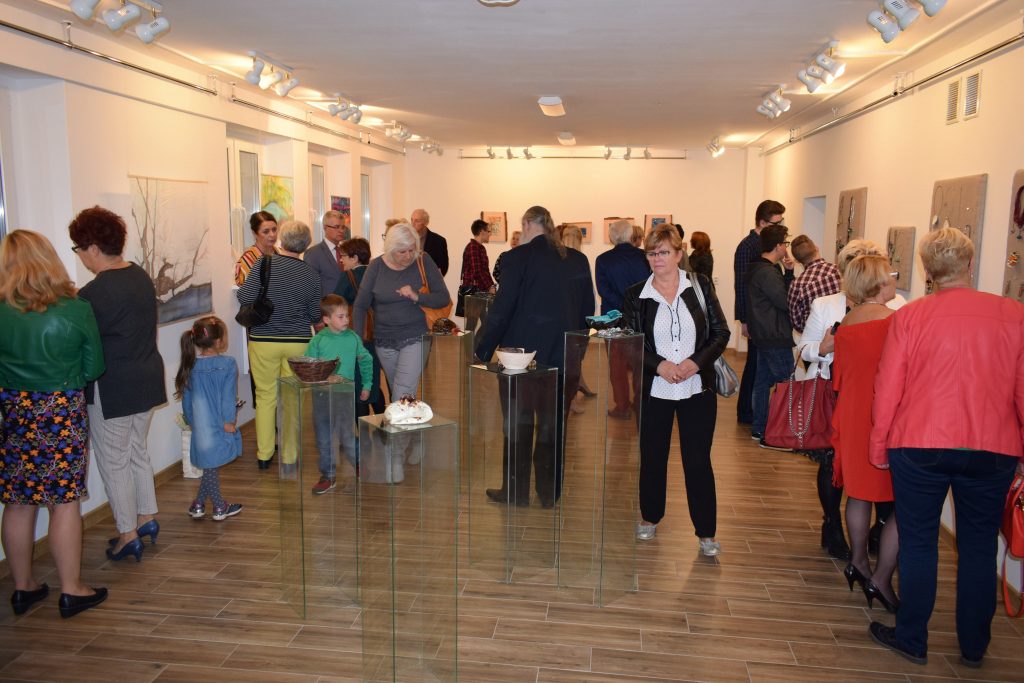 42911019_313160102809100_3573587951923232768_n