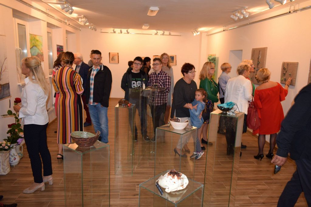 43014266_1191537834332222_5143777134338113536_n