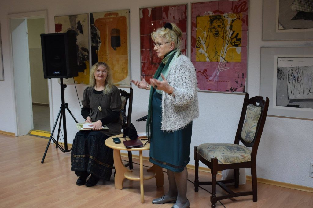 52788146_268822620701265_223404995939139584_n