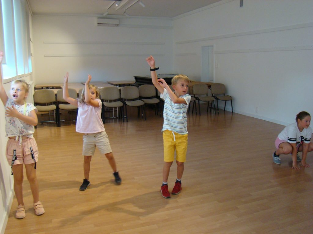 118581436_615537012481199_204105806771215977_n